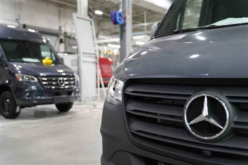 mercedes-benz-2